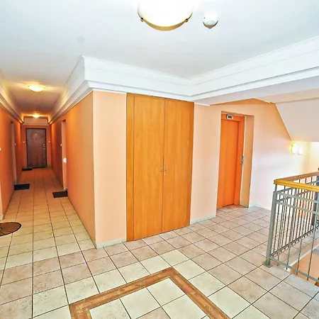Grand - Timber In Apartment Sopot